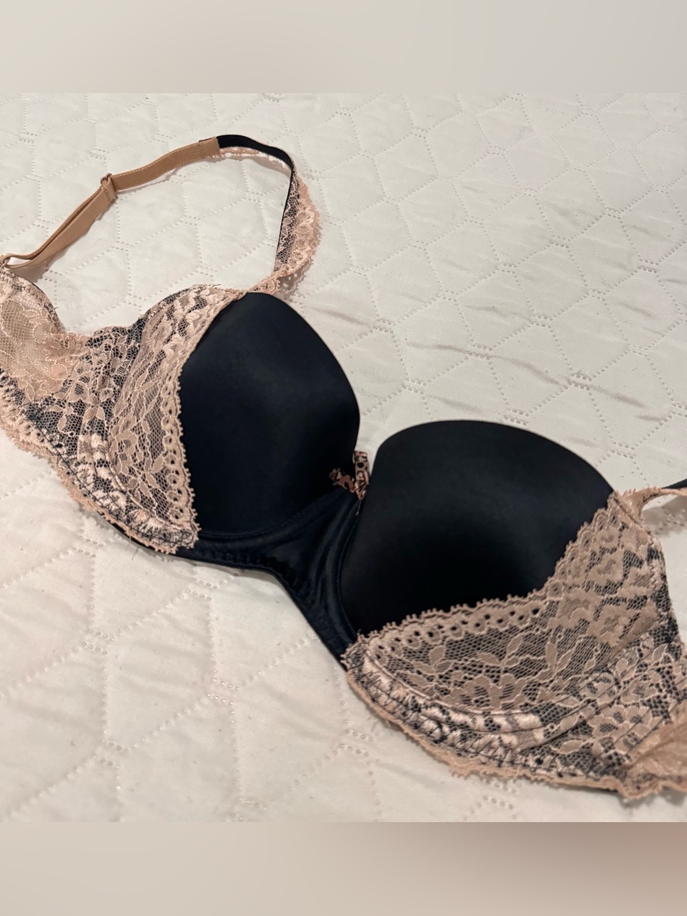 Victoria's Secret black lace balconette bra with beige lace trim